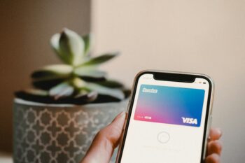 sophie-dupau-unsplash-revolut